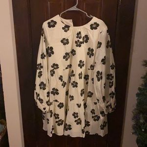 Who What Wear cream/black flowered dress